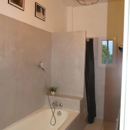 아파트 Abeille-soleil