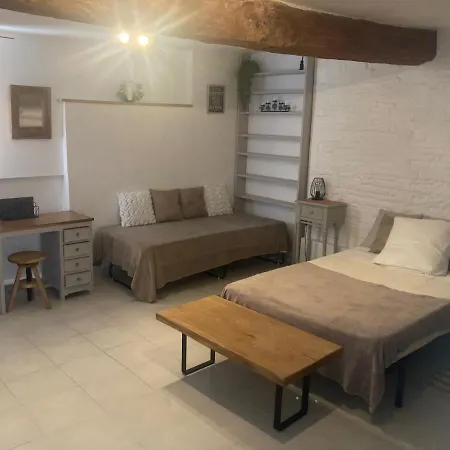 아파트 Abeille-soleil